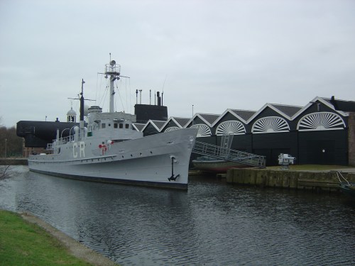 Preserved minesweeper HNLMS Abraham Crijnssen (1936), which saw war service in the East Indies. Image by J. D. Davies.