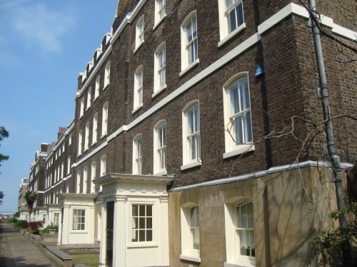 Chatham officers’ terrace built c1722–31. Image by J. D. Davies.